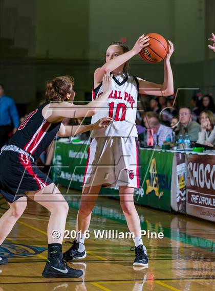 Thumbnail 2 in Floral Park Memorial vs. Rye (NYSPHSAA Class A Semifinal) photogallery.