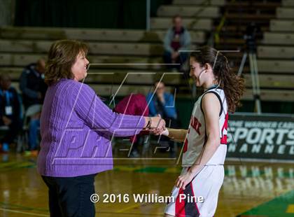 Thumbnail 1 in Floral Park Memorial vs. Rye (NYSPHSAA Class A Semifinal) photogallery.