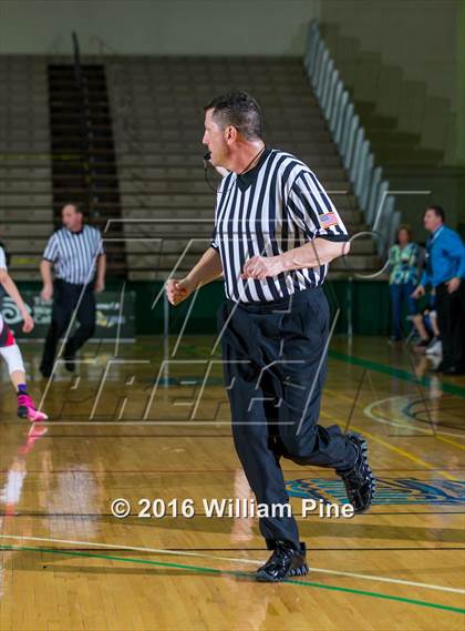 Thumbnail 1 in Floral Park Memorial vs. Rye (NYSPHSAA Class A Semifinal) photogallery.