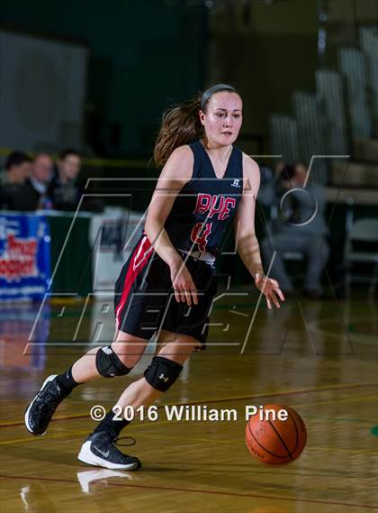 Thumbnail 3 in Floral Park Memorial vs. Rye (NYSPHSAA Class A Semifinal) photogallery.