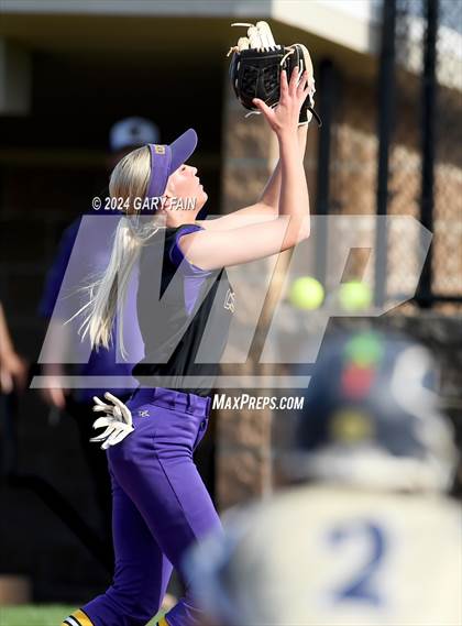 Thumbnail 3 in Chattanooga Central @ Soddy Daisy photogallery.