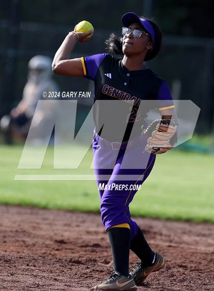 Thumbnail 3 in Chattanooga Central @ Soddy Daisy photogallery.