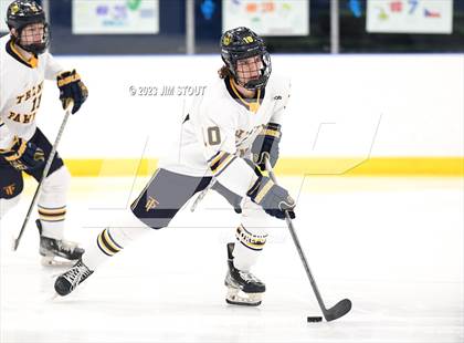 Thumbnail 2 in Trinity-Pawling @ Hotchkiss photogallery.