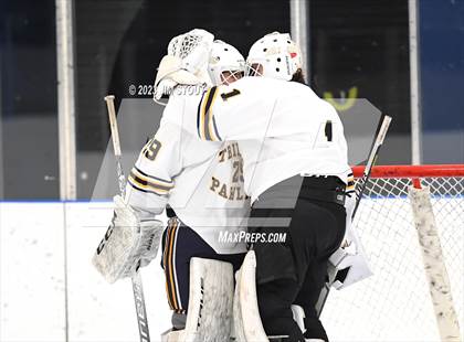 Thumbnail 2 in Trinity-Pawling @ Hotchkiss photogallery.