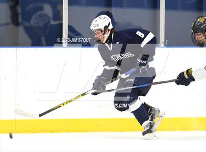 Thumbnail 2 in Trinity-Pawling @ Hotchkiss photogallery.