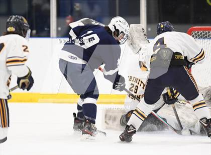 Thumbnail 2 in Trinity-Pawling @ Hotchkiss photogallery.