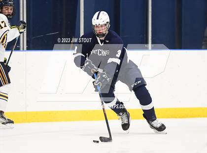Thumbnail 2 in Trinity-Pawling @ Hotchkiss photogallery.