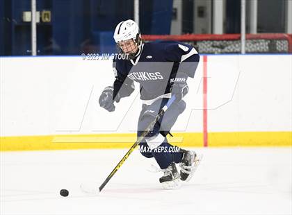 Thumbnail 2 in Trinity-Pawling @ Hotchkiss photogallery.