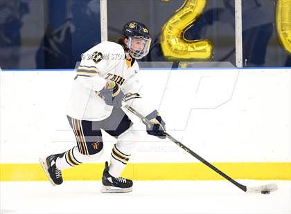 Thumbnail 2 in Trinity-Pawling @ Hotchkiss photogallery.