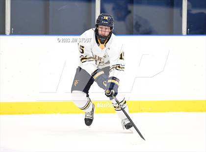 Thumbnail 2 in Trinity-Pawling @ Hotchkiss photogallery.
