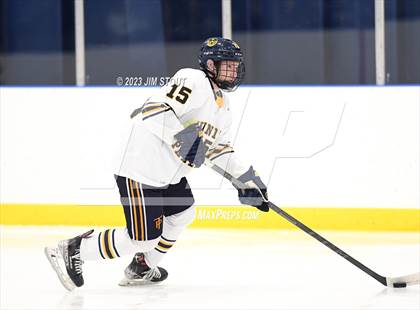 Thumbnail 2 in Trinity-Pawling @ Hotchkiss photogallery.