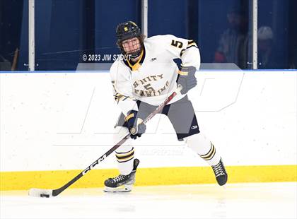 Thumbnail 2 in Trinity-Pawling @ Hotchkiss photogallery.