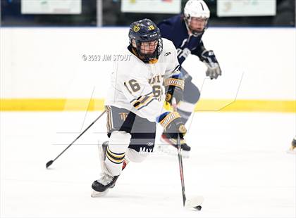 Thumbnail 2 in Trinity-Pawling @ Hotchkiss photogallery.