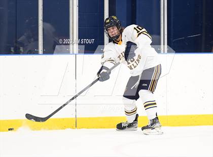 Thumbnail 3 in Trinity-Pawling @ Hotchkiss photogallery.