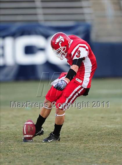 Thumbnail 2 in New Canaan vs. Masuk (CIAC Class L Final) photogallery.