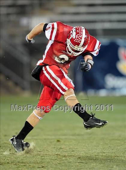 Thumbnail 3 in New Canaan vs. Masuk (CIAC Class L Final) photogallery.