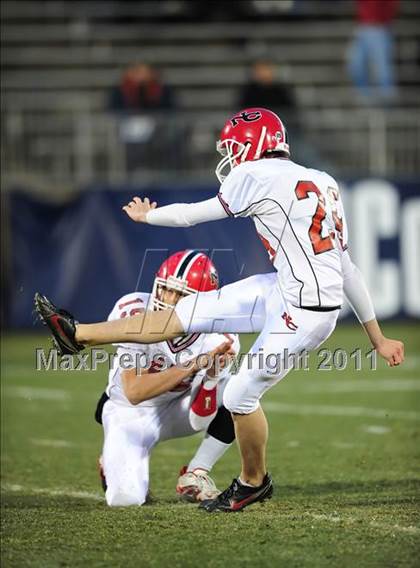 Thumbnail 3 in New Canaan vs. Masuk (CIAC Class L Final) photogallery.