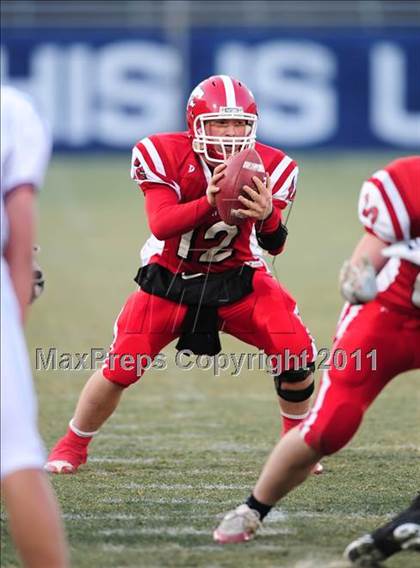 Thumbnail 3 in New Canaan vs. Masuk (CIAC Class L Final) photogallery.