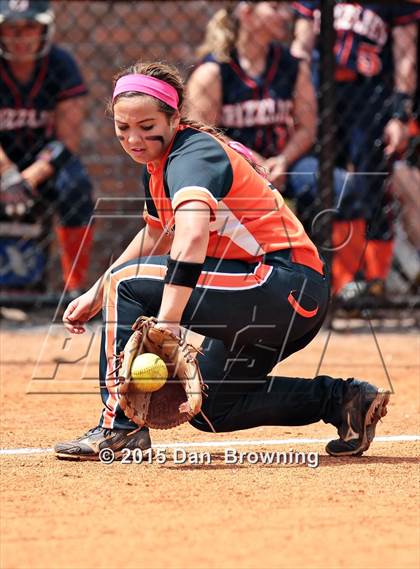 Thumbnail 3 in Grainger vs Powell photogallery.