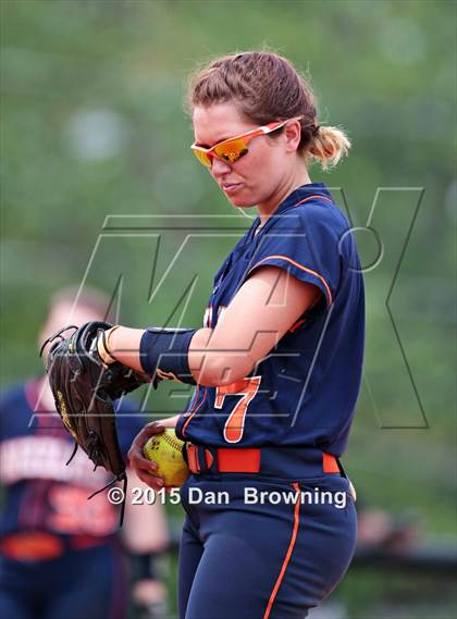 Thumbnail 3 in Grainger vs Powell photogallery.