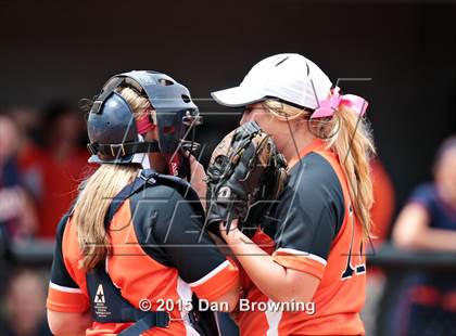 Thumbnail 3 in Grainger vs Powell photogallery.