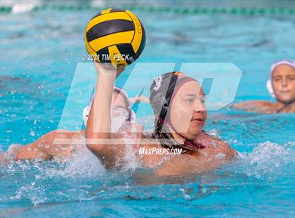 Thumbnail 2 in El Modena @ Villa Park photogallery.
