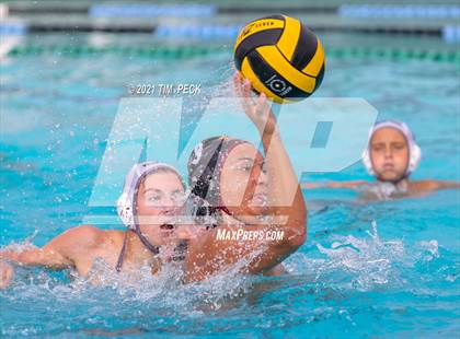 Thumbnail 2 in El Modena @ Villa Park photogallery.