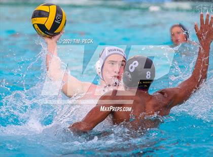 Thumbnail 1 in El Modena @ Villa Park photogallery.