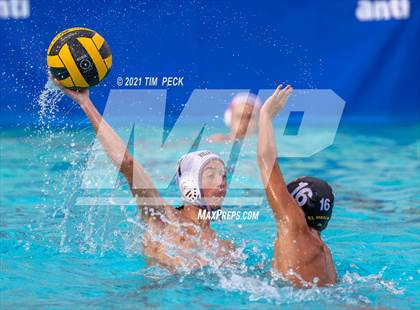 Thumbnail 2 in El Modena @ Villa Park photogallery.