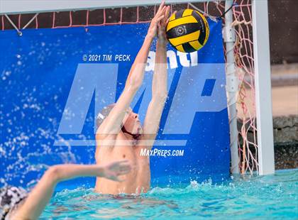 Thumbnail 2 in El Modena @ Villa Park photogallery.