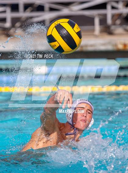 Thumbnail 3 in El Modena @ Villa Park photogallery.