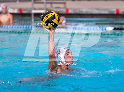 Thumbnail 2 in El Modena @ Villa Park photogallery.