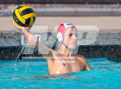 Thumbnail 2 in El Modena @ Villa Park photogallery.