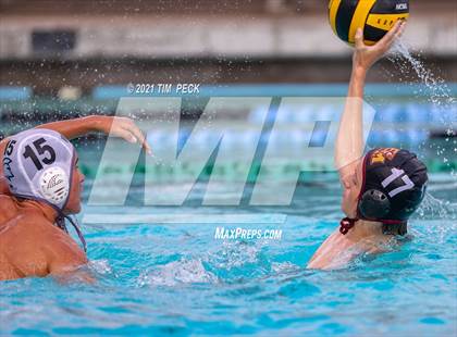 Thumbnail 2 in El Modena @ Villa Park photogallery.
