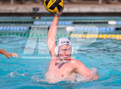 Thumbnail 2 in El Modena @ Villa Park photogallery.