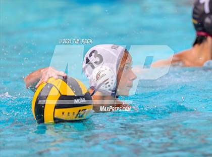 Thumbnail 2 in El Modena @ Villa Park photogallery.