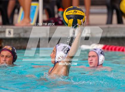 Thumbnail 1 in El Modena @ Villa Park photogallery.