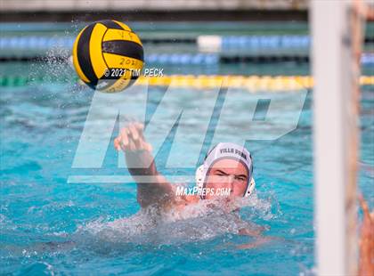 Thumbnail 3 in El Modena @ Villa Park photogallery.