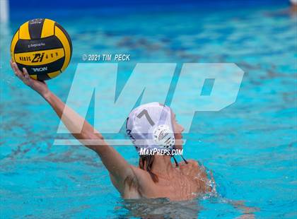 Thumbnail 1 in El Modena @ Villa Park photogallery.