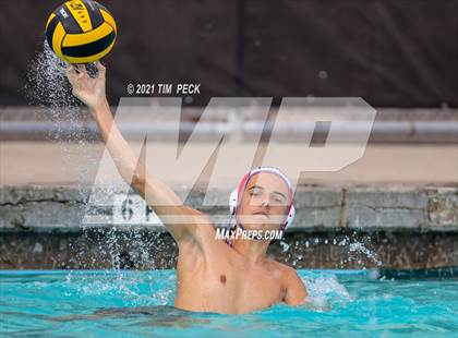 Thumbnail 2 in El Modena @ Villa Park photogallery.