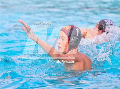 Thumbnail 2 in El Modena @ Villa Park photogallery.
