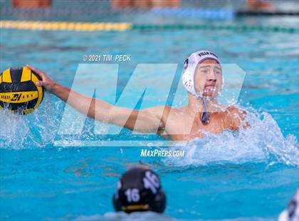 Thumbnail 3 in El Modena @ Villa Park photogallery.