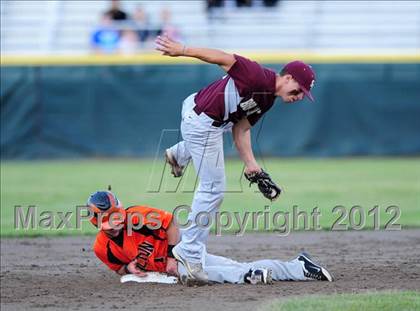 Thumbnail 2 in South Windsor vs. Shelton (CIAC Class LL Final) photogallery.