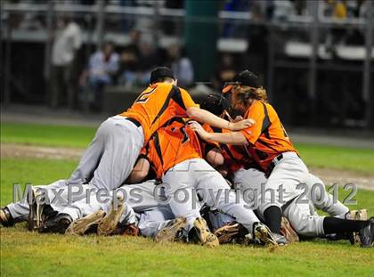 Thumbnail 1 in South Windsor vs. Shelton (CIAC Class LL Final) photogallery.