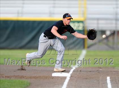 Thumbnail 3 in South Windsor vs. Shelton (CIAC Class LL Final) photogallery.