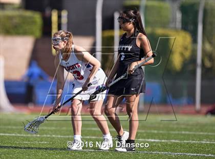 Thumbnail 1 in St. Ignatius vs. Archbishop Mitty photogallery.