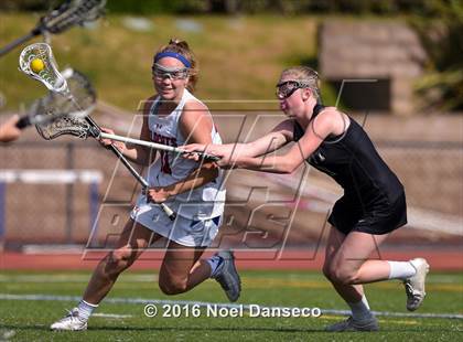 Thumbnail 3 in St. Ignatius vs. Archbishop Mitty photogallery.