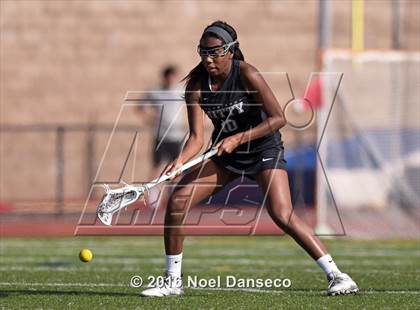 Thumbnail 1 in St. Ignatius vs. Archbishop Mitty photogallery.