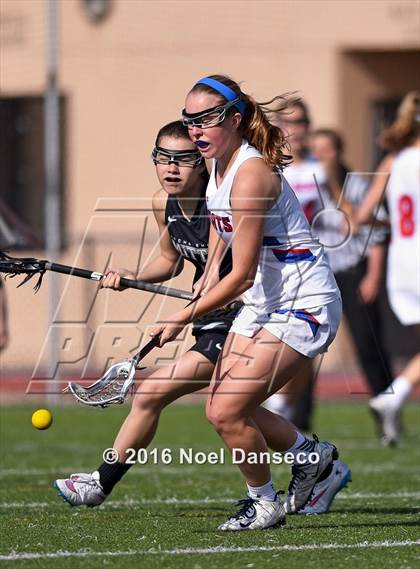 Thumbnail 1 in St. Ignatius vs. Archbishop Mitty photogallery.