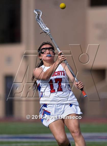 Thumbnail 3 in St. Ignatius vs. Archbishop Mitty photogallery.